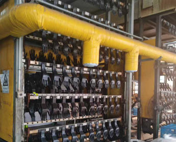 2025年11月20日江蘇南通勞保手套公司導熱油系統(tǒng)清洗換油工程結(jié)束