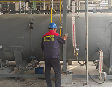 2025年5月1日江蘇150噸導(dǎo)熱油系統(tǒng)【導(dǎo)熱油脫重罐】安裝完畢